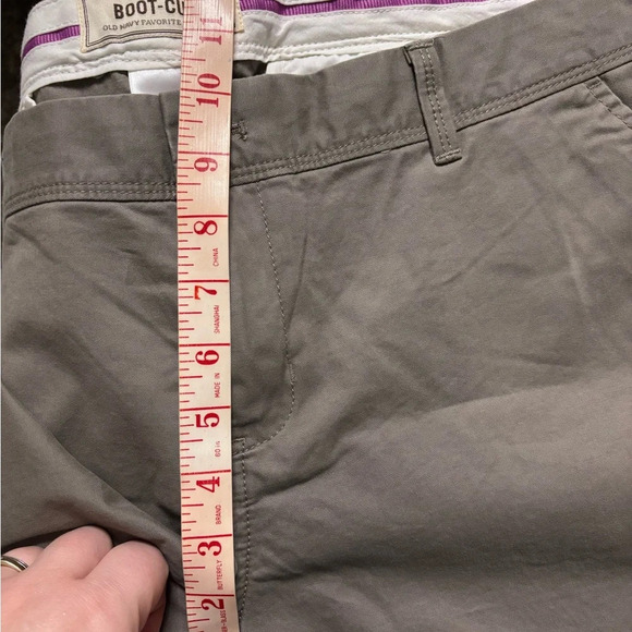 Old Navy Women's Perfect Boot Cut Khaki Pants Size 16 Petite New High Rise NWT - Picture 4 of 7